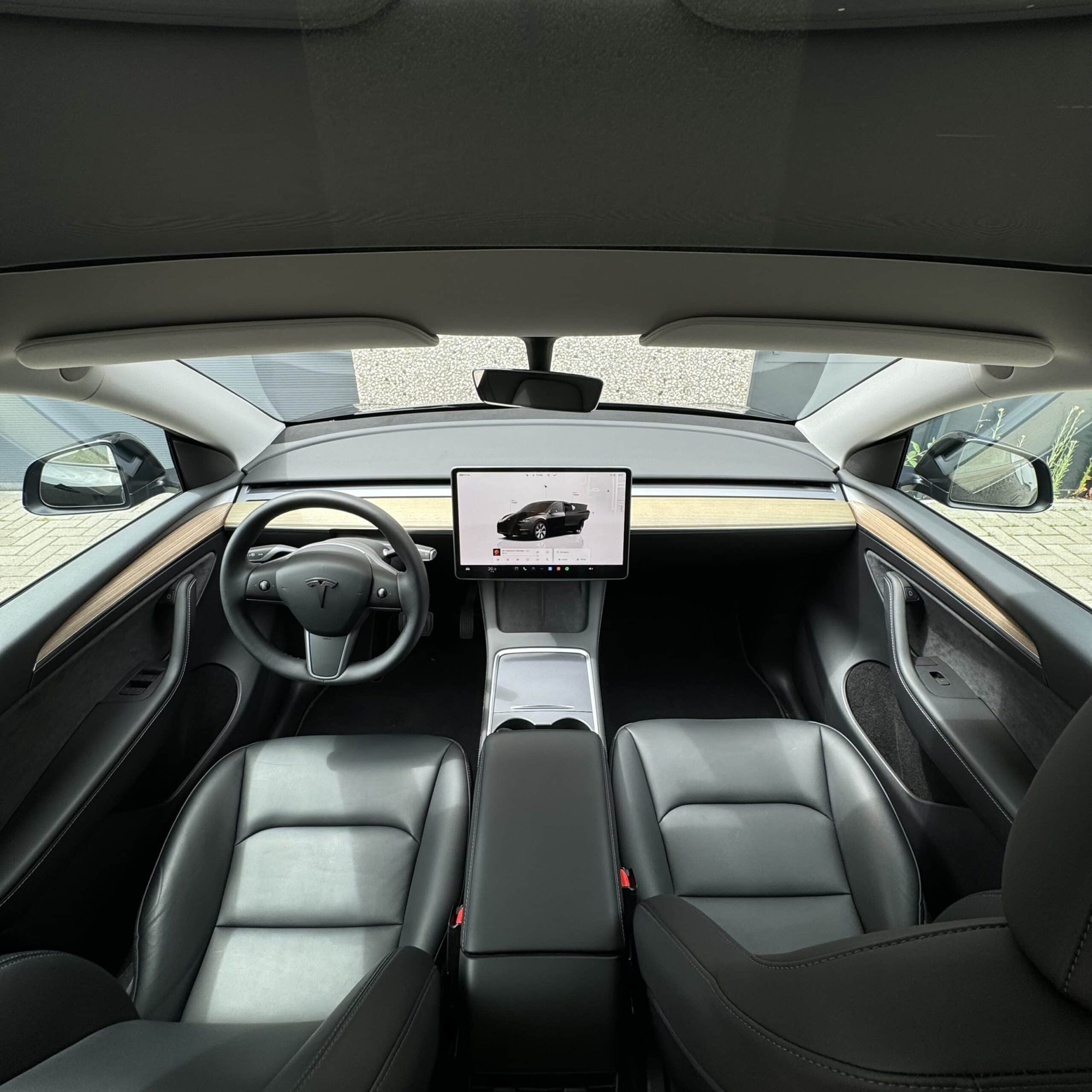 Tesla Model Y Long Range AWD + MMX PACK + IAP + HW4 — foto 11