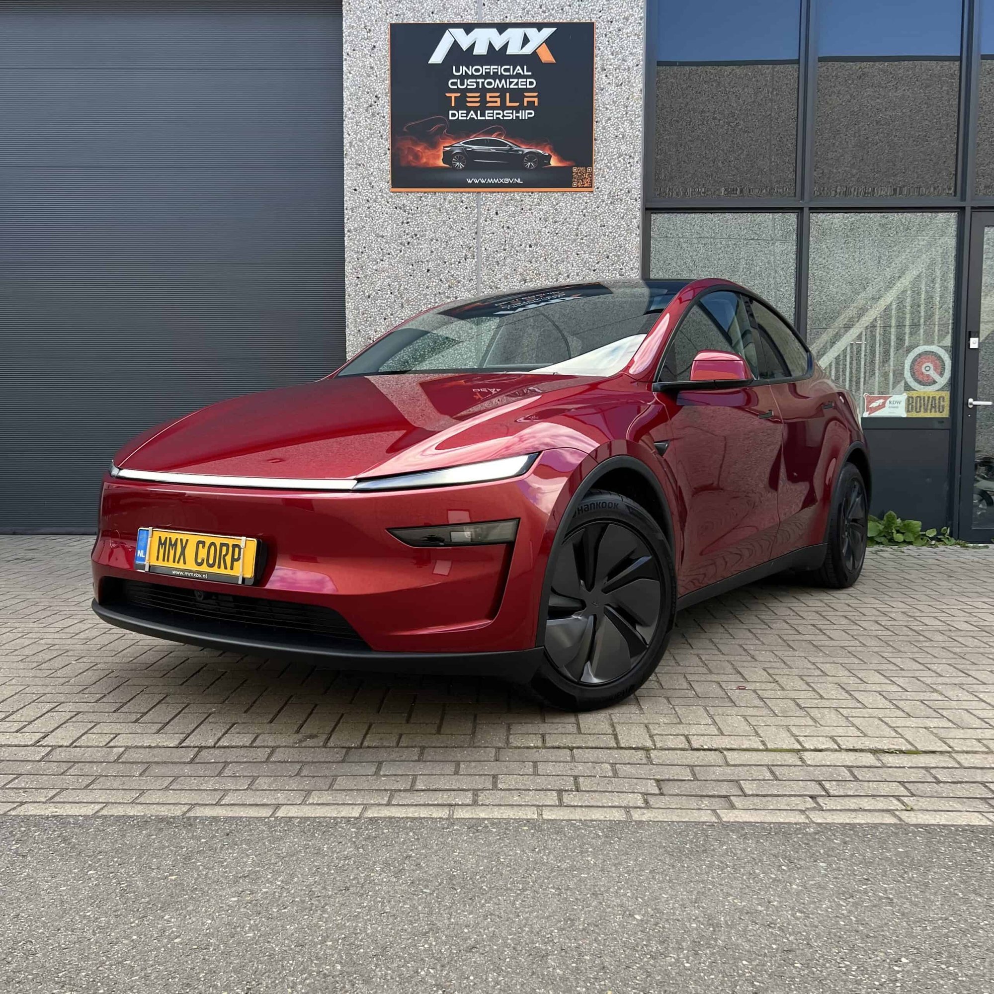 Tesla Model Y JUNIPER LFP PREMIUM + IAP + HW4 + SOH 98.9% — foto 5