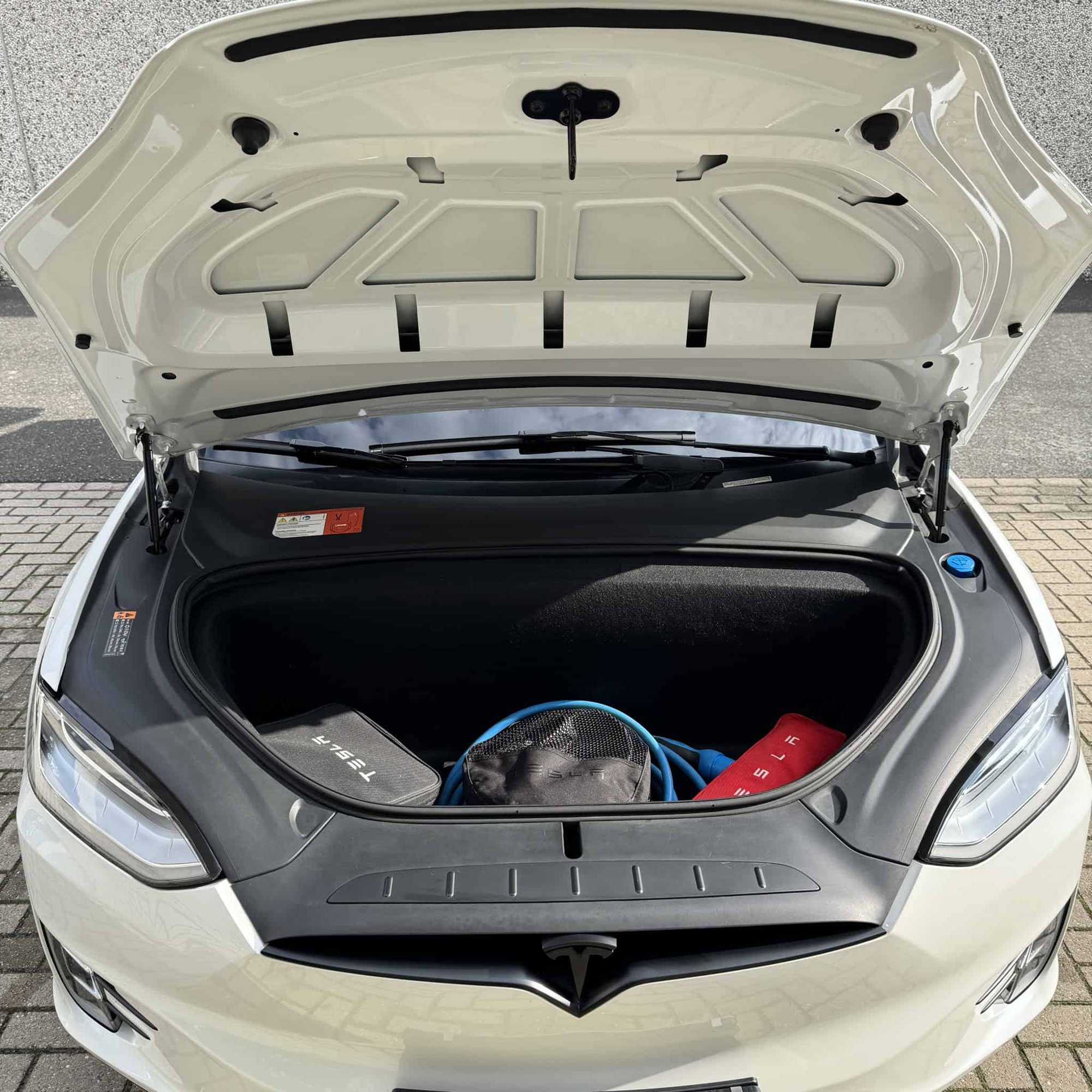 Model X 100D AWD + IAP + FREE SUPERCHARGING SC05 + SOH 88% — foto 18