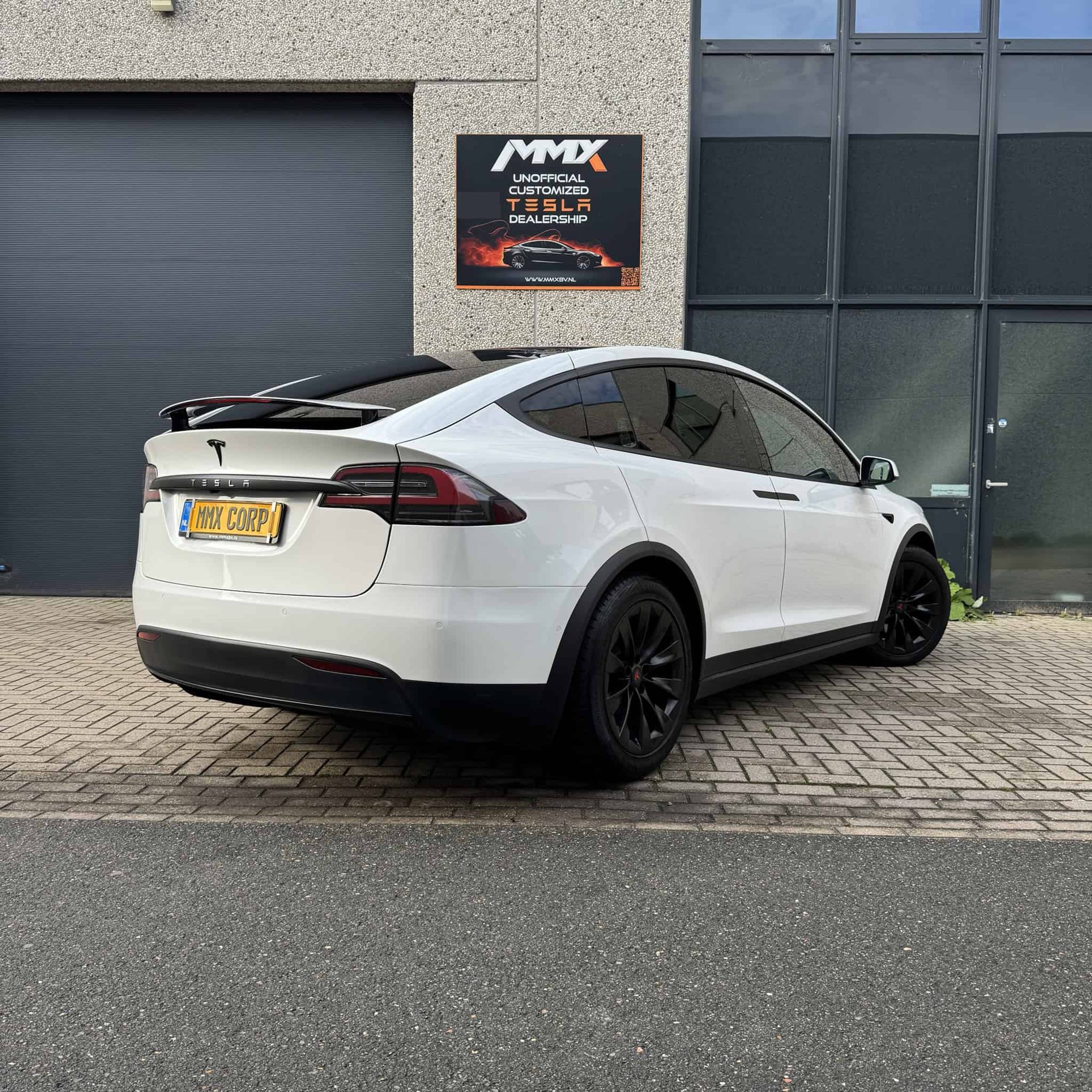 Model X 100D AWD + IAP + FREE SUPERCHARGING SC05 + SOH 88% — foto 1