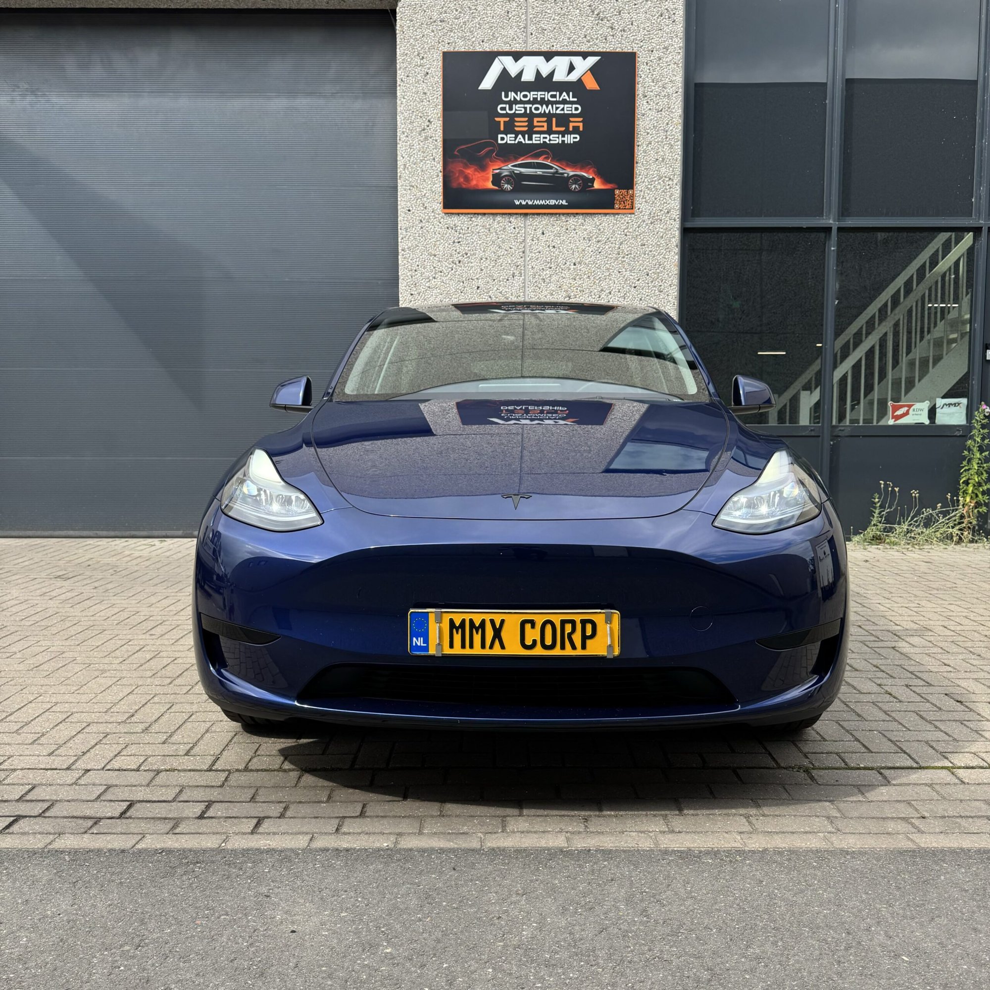 Tesla Model Y PREMIUM LFP RWD + MMX PACK + IAP + HW4 + SOH 97% — foto 4