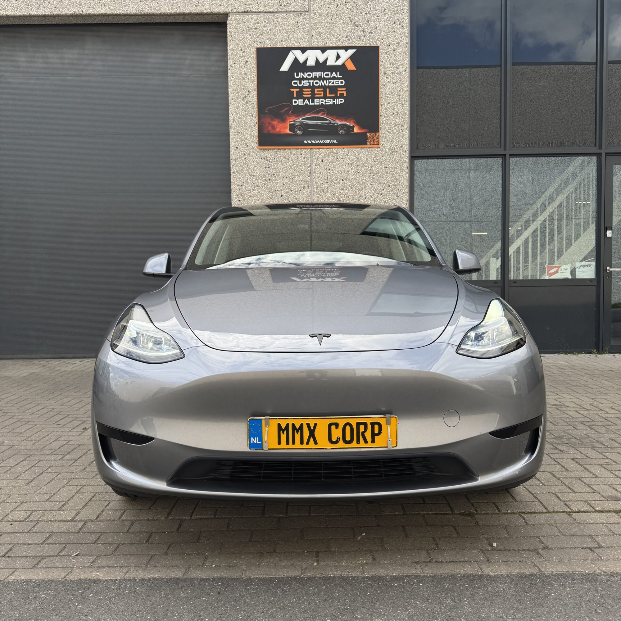 Tesla Model Y PREMIUM LFP RWD + MMX PACK + IAP + HW4 + SOH 96.8% — foto 4