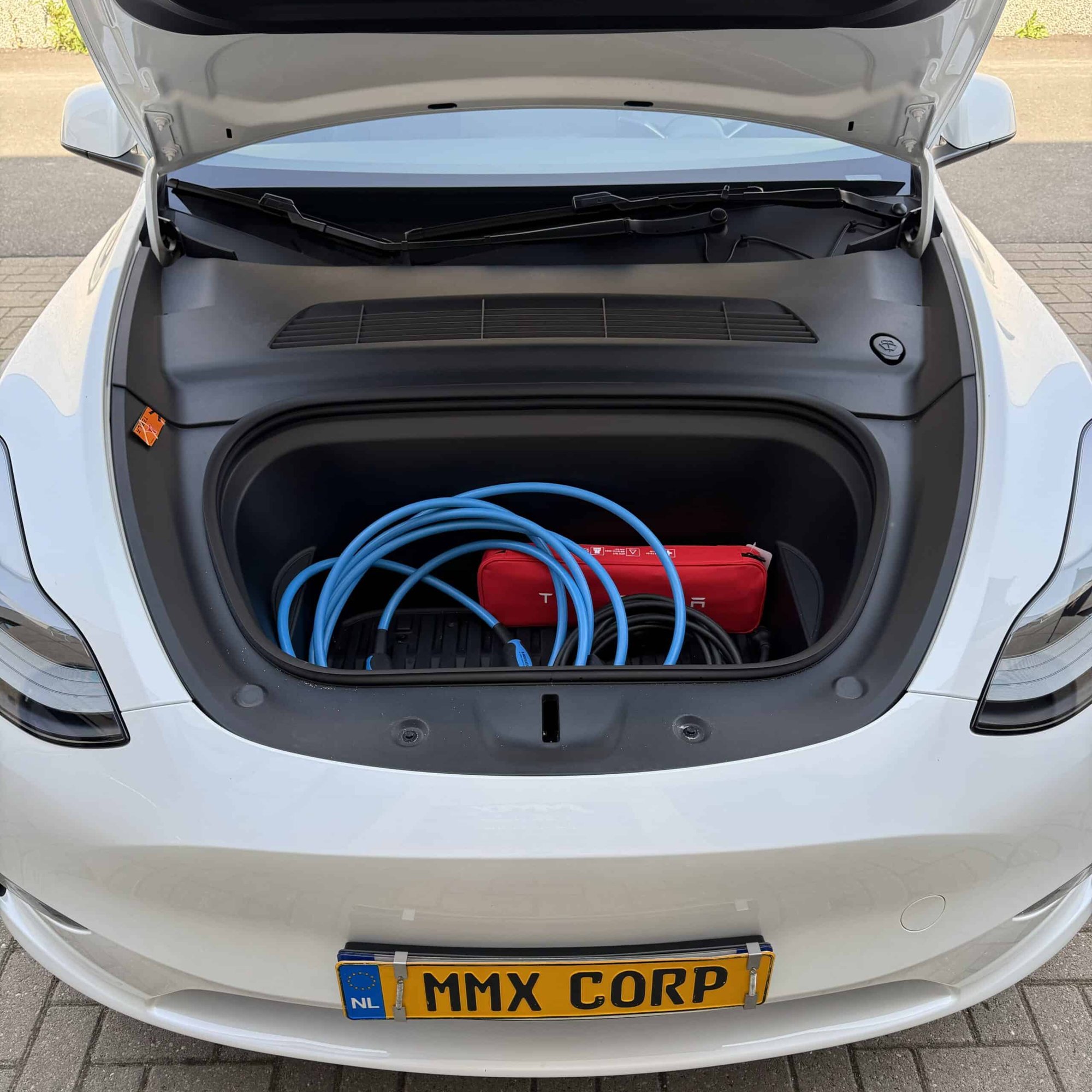 Tesla Model Y Long Range AWD + MMX PACK + IAP + SOH 94% — foto 19