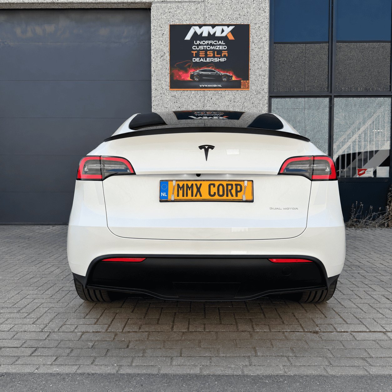 Tesla Model Y Long Range AWD + MMX PACK + IAP + SOH 94% — foto 8