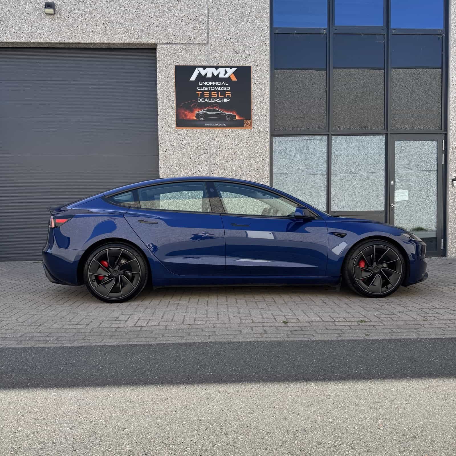 Tesla Model 3 HIGHLAND Performance + IAP + SOH 96.5% — foto 2