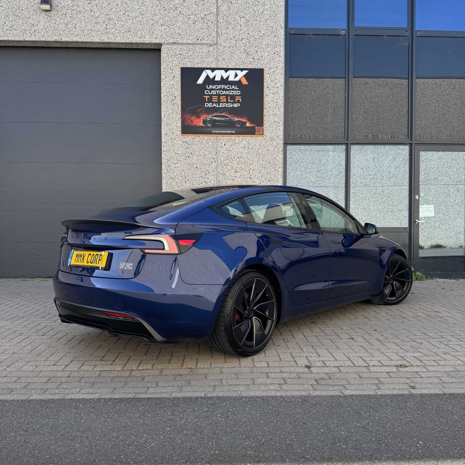 Tesla Model 3 HIGHLAND Performance + IAP + SOH 96.5% — foto 1