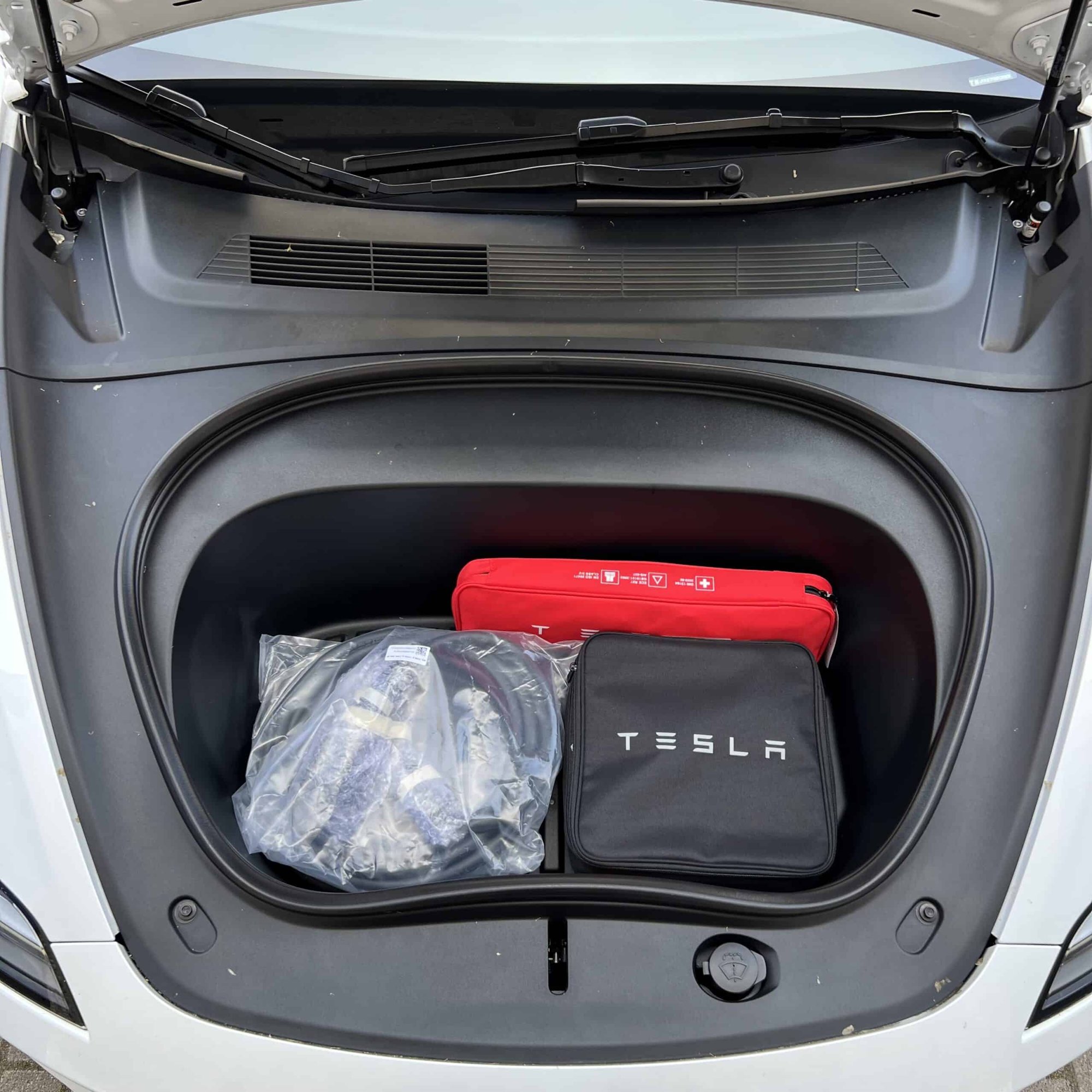 Tesla Model 3 HIGHLAND PREMIUM LFP RWD + MMX PACK + IAP — foto 18