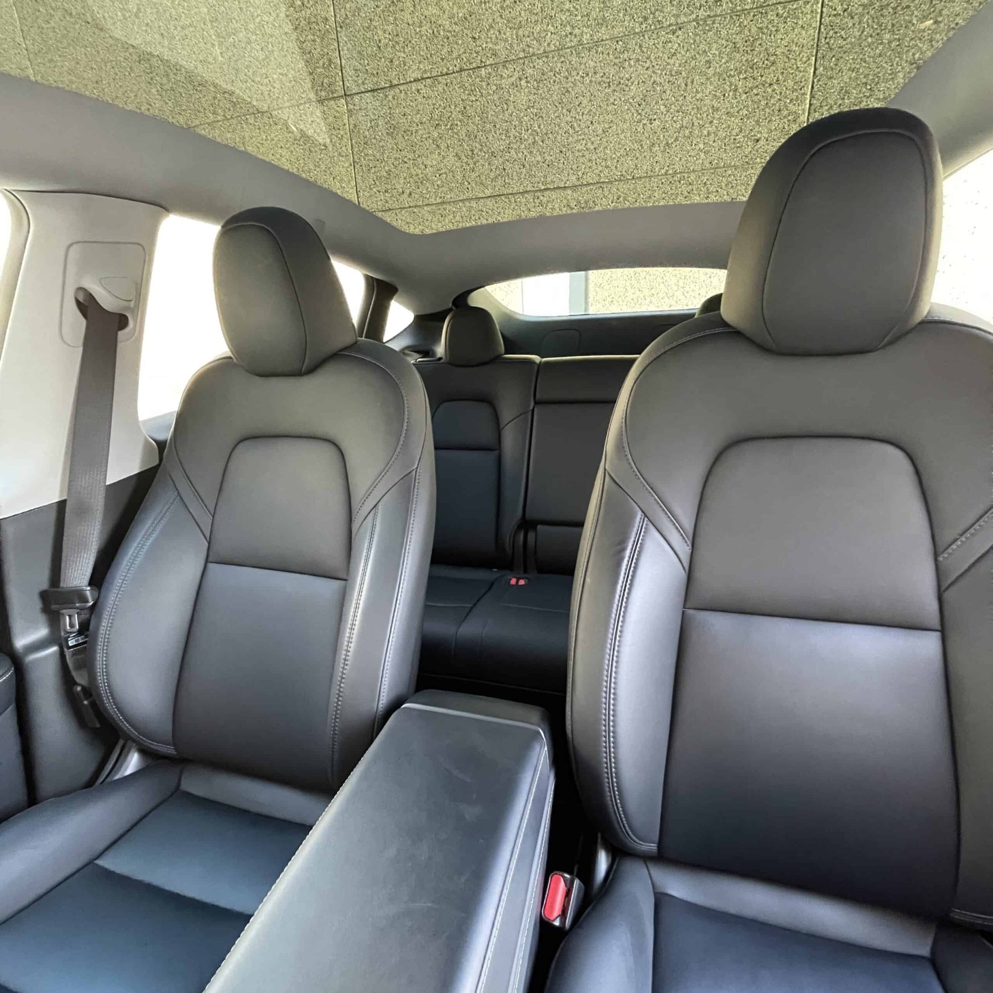 Tesla Model Y PREMIUM LFP RWD + MMX PACK + FSD + SOH 92.3% — foto 9