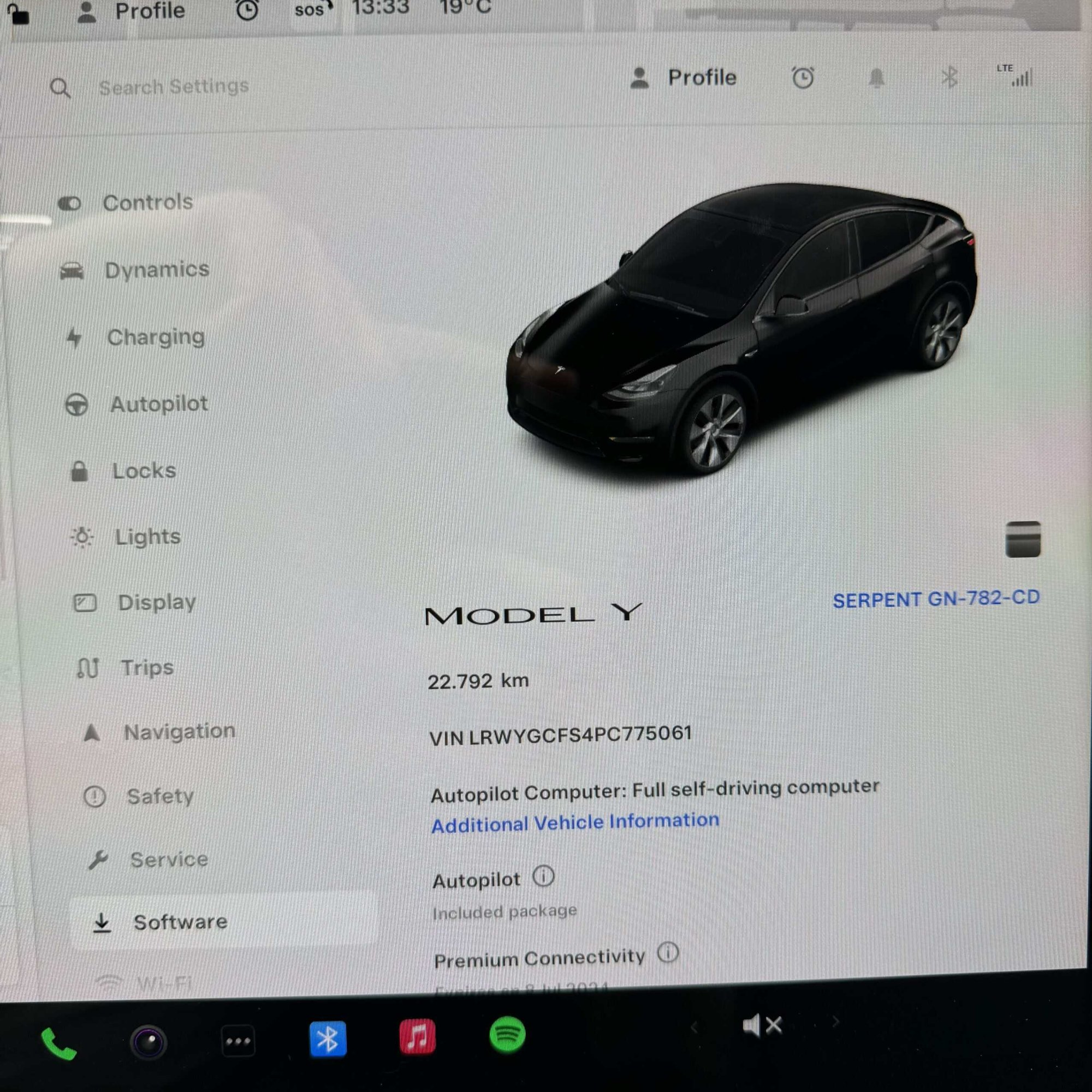 Tesla Model Y Long Range RWD + MMX PACK + IAP — foto 12