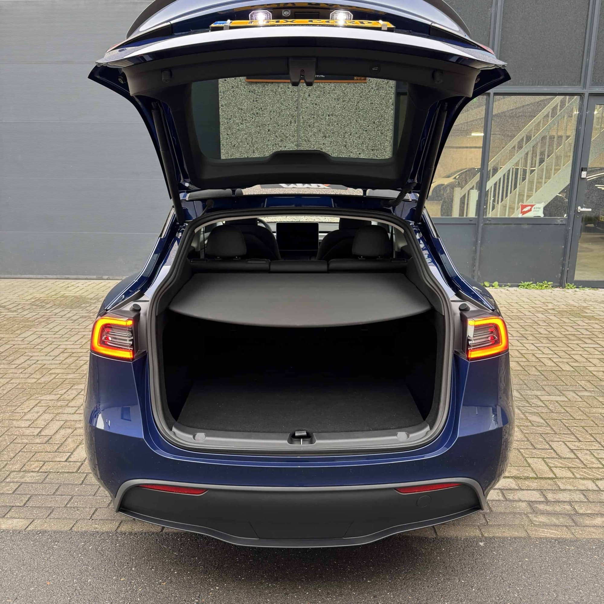 Tesla Model Y Performance + MMX PACK + IAP + SOH 94.4% — foto 18