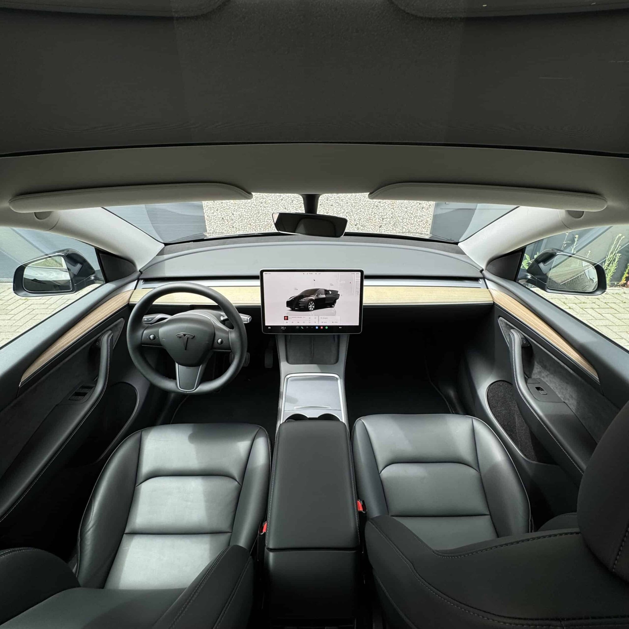 Tesla Model Y PREMIUM LFP RWD MMX PACK + 20″+ IAP + SOH 96.3% — foto 11