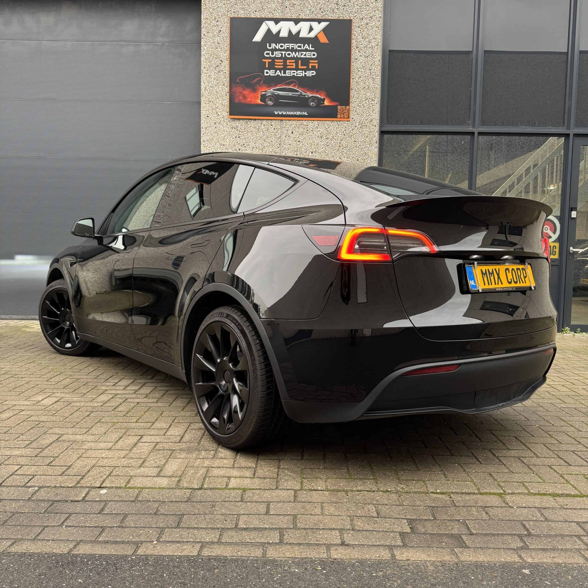 Tesla Model Y PREMIUM LFP RWD MMX PACK + 20″+ IAP + SOH 96.3% — foto 7
