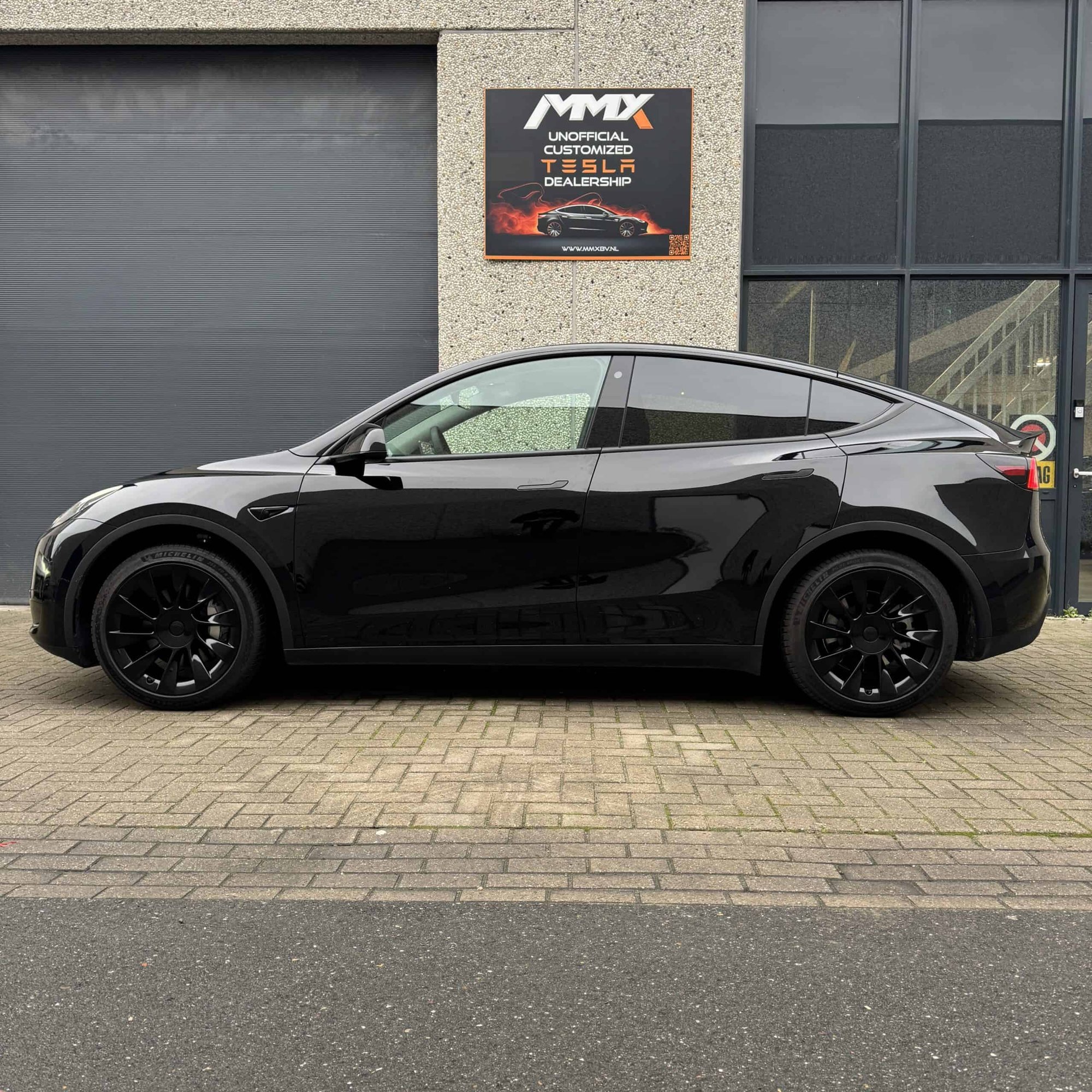 Tesla Model Y PREMIUM LFP RWD MMX PACK + 20″+ IAP + SOH 96.3% — foto 6