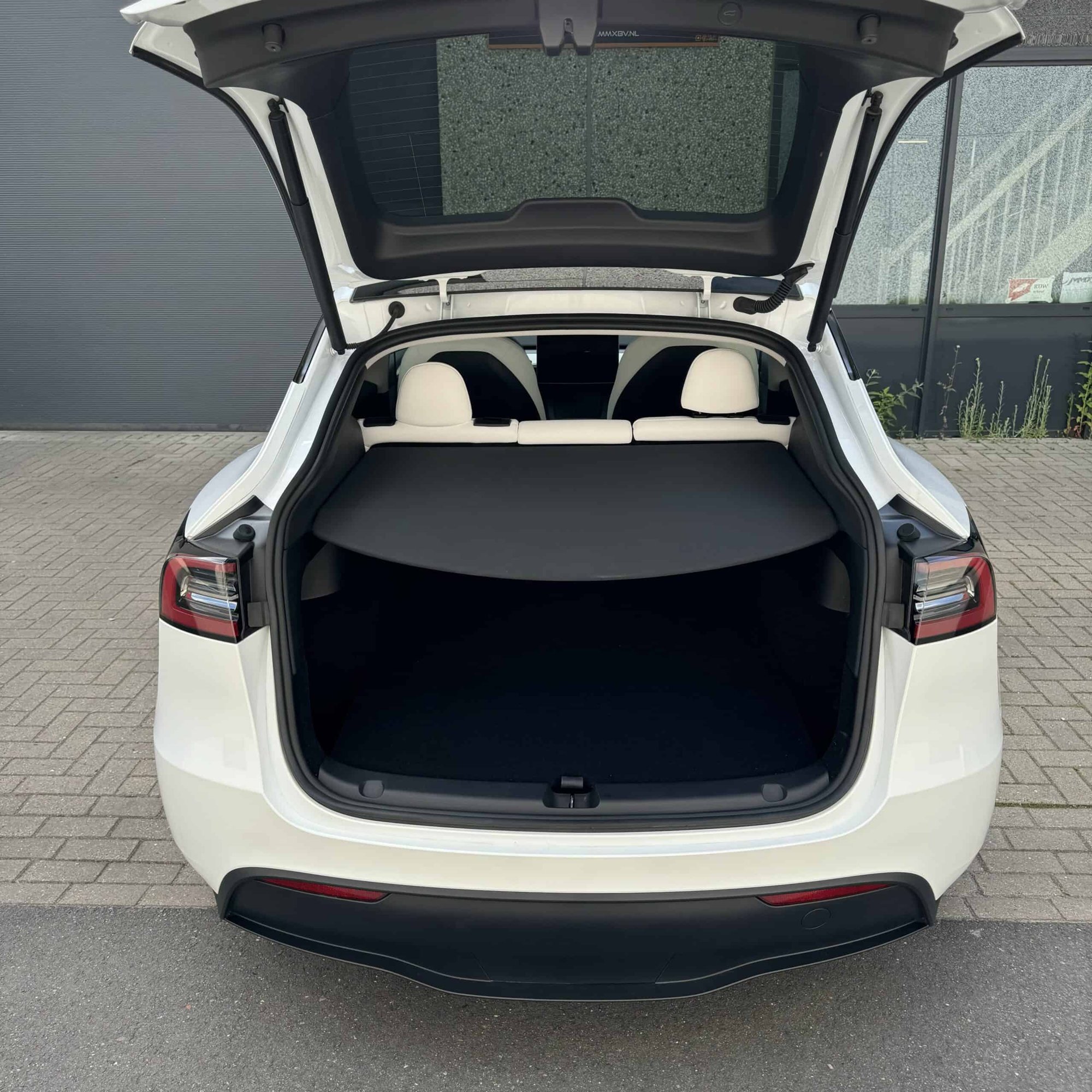 Tesla Model Y RWD MMX PACK + IAP — foto 18
