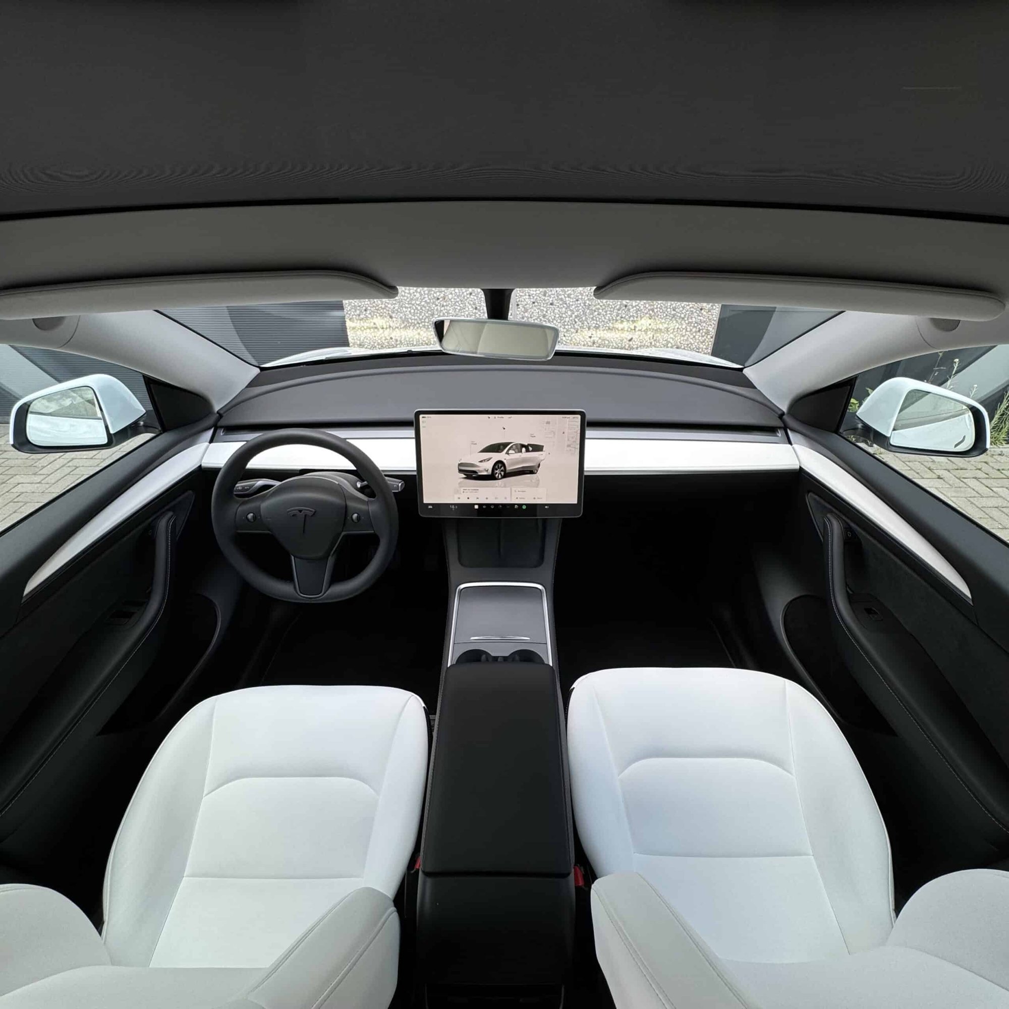 Tesla Model Y RWD MMX PACK + IAP — foto 11