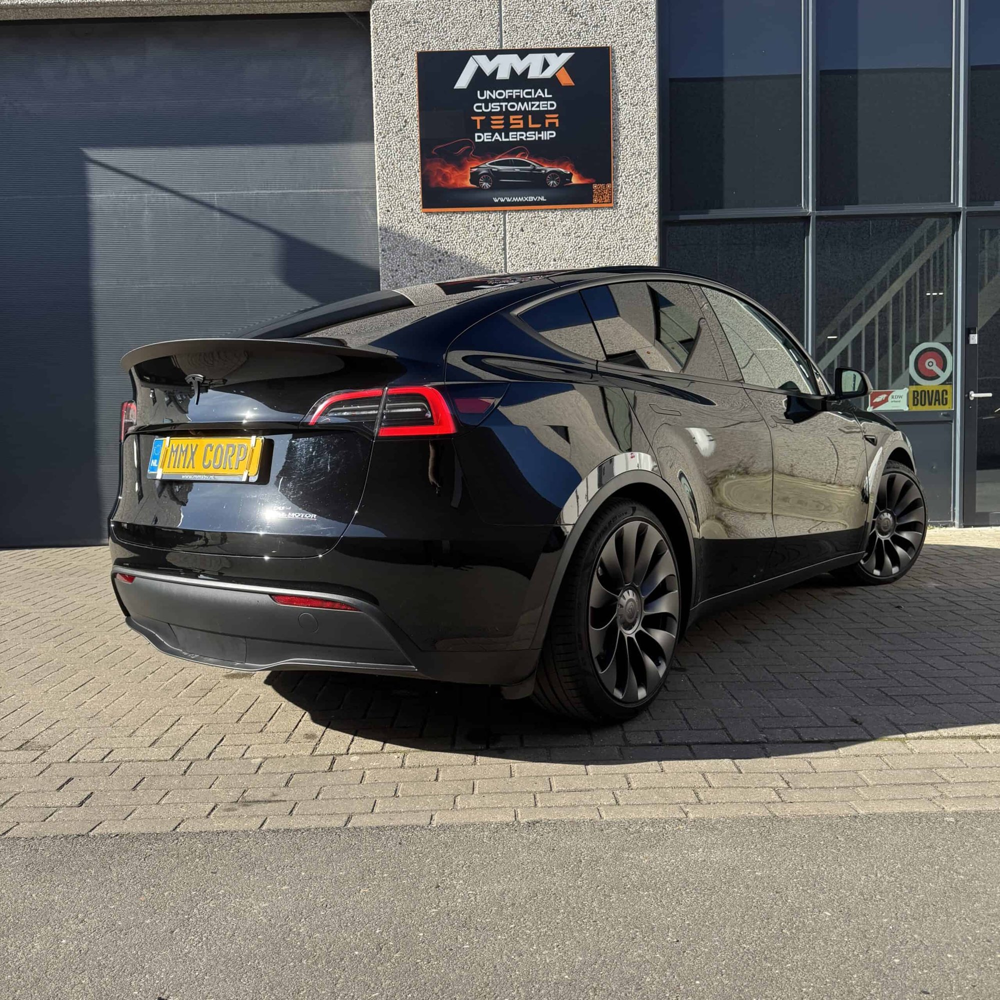 Tesla Model Y Performance + MMX PACK + EAP + SOH 94% — foto 1