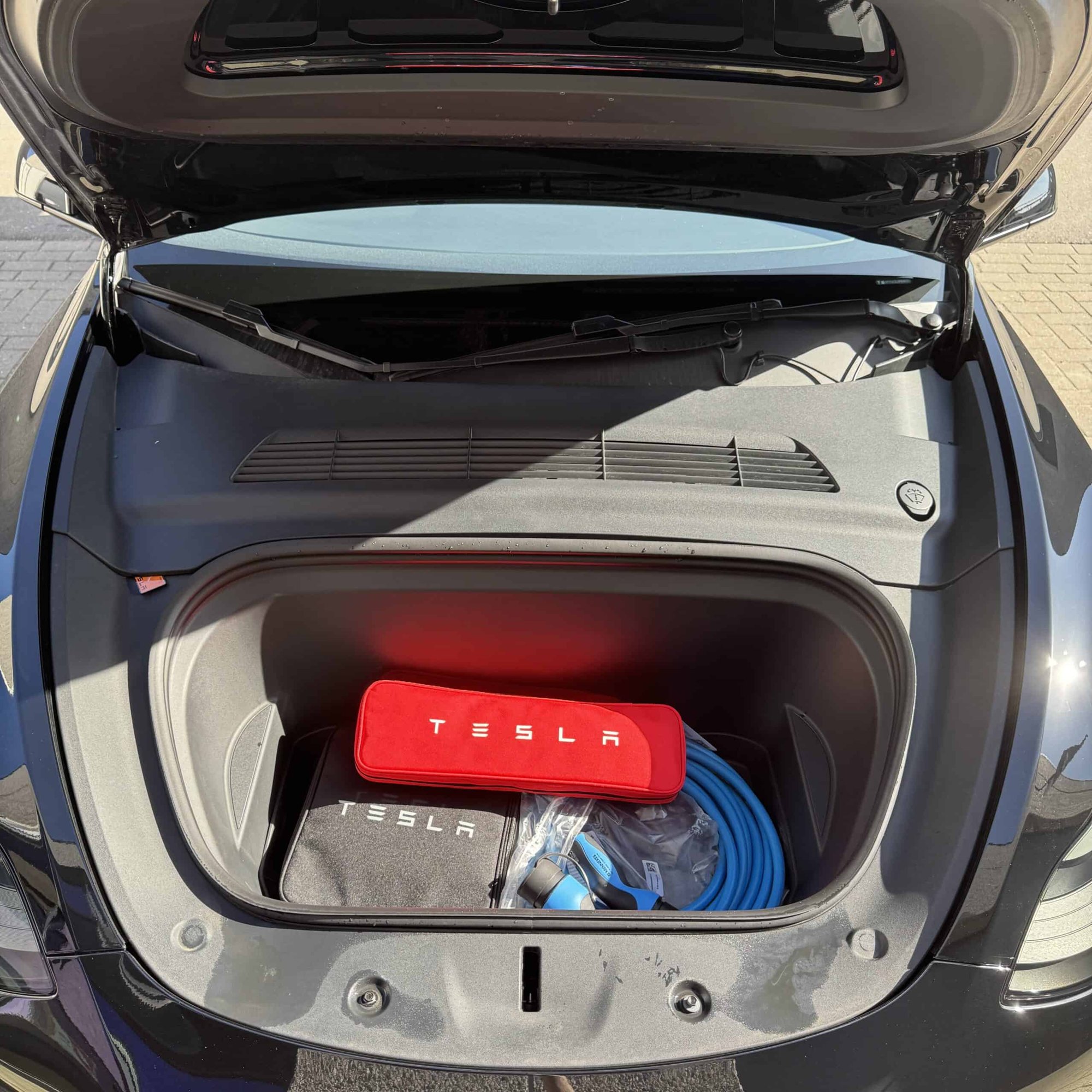 Tesla Model Y Performance + MMX PACK + EAP + SOH 94% — foto 18