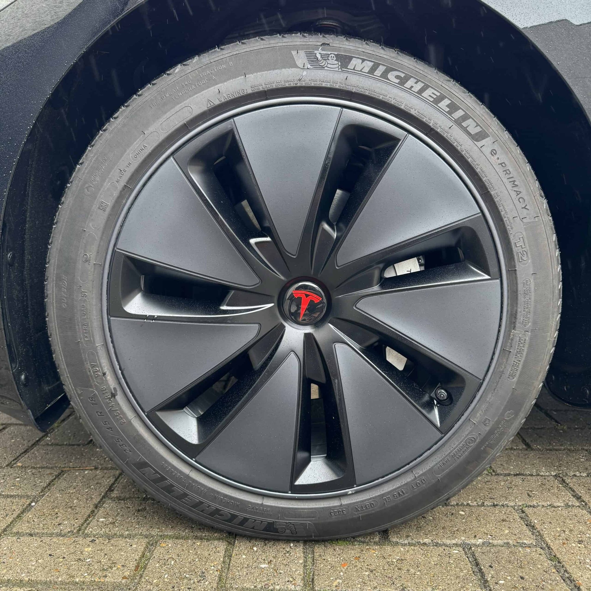 Tesla Model 3 SR+ HIGHLAND MMX PACK + IAP — foto 24