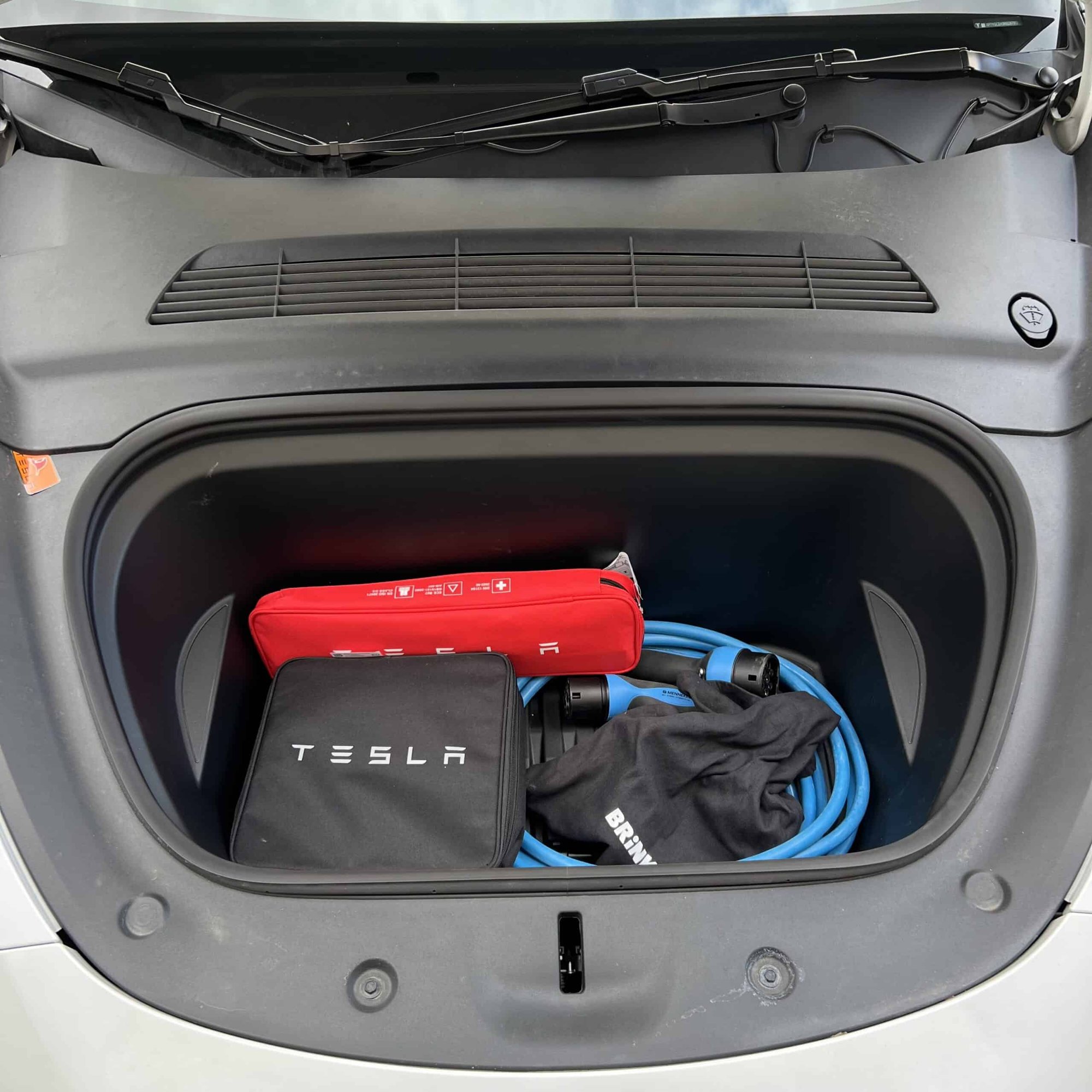 Tesla Model Y Long Range AWD + MMX PACK + IAP + SOH 94.1% — foto 19