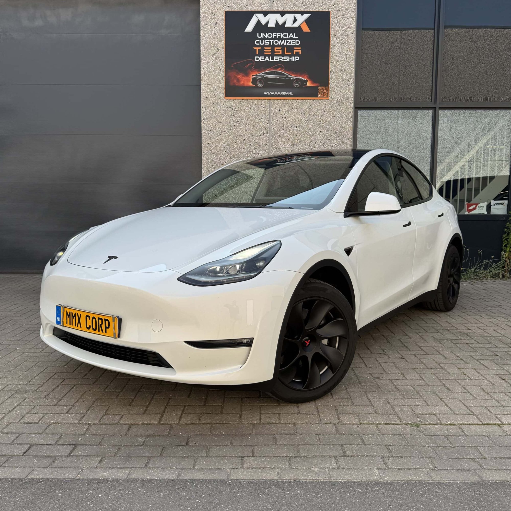 Tesla Model Y Long Range AWD + MMX PACK + IAP + SOH 94.1% — foto 5
