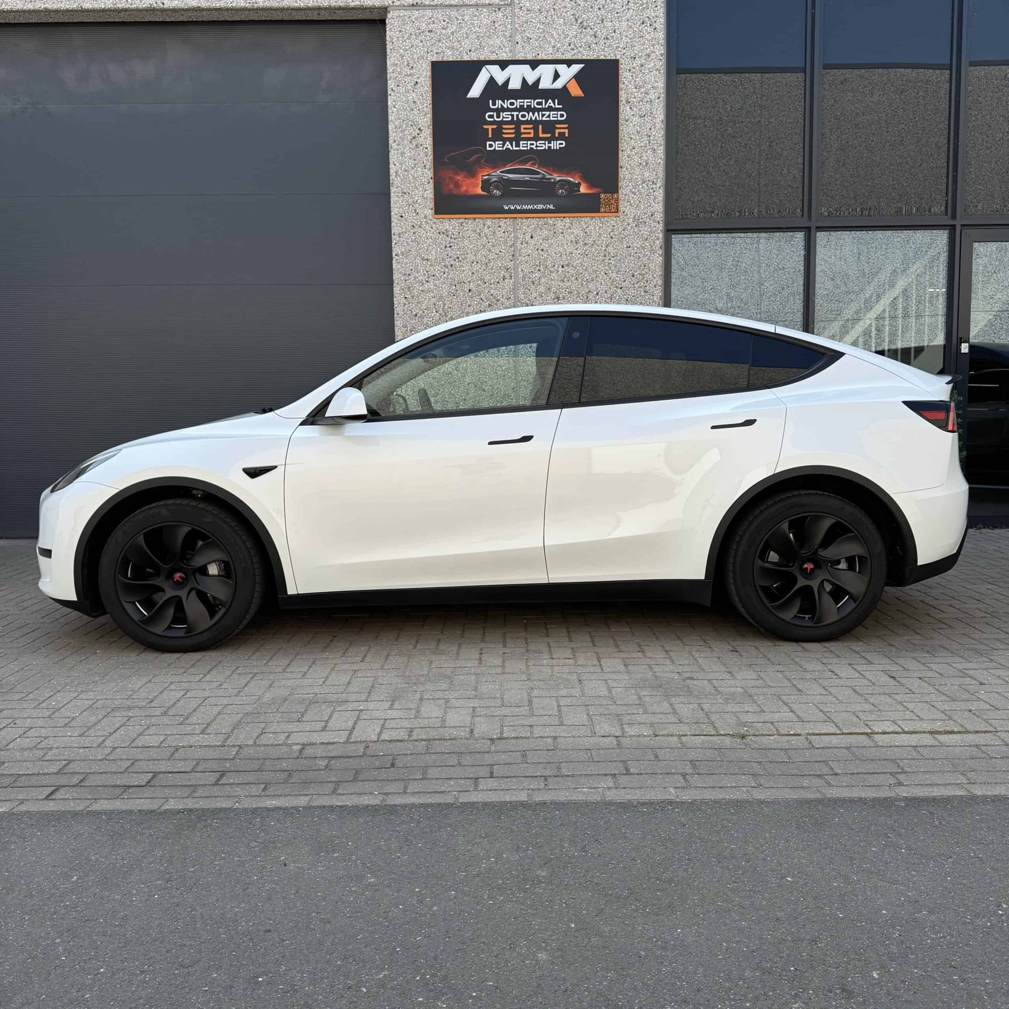 Tesla Model Y Long Range AWD + MMX PACK + IAP + SOH 94.1% — foto 6