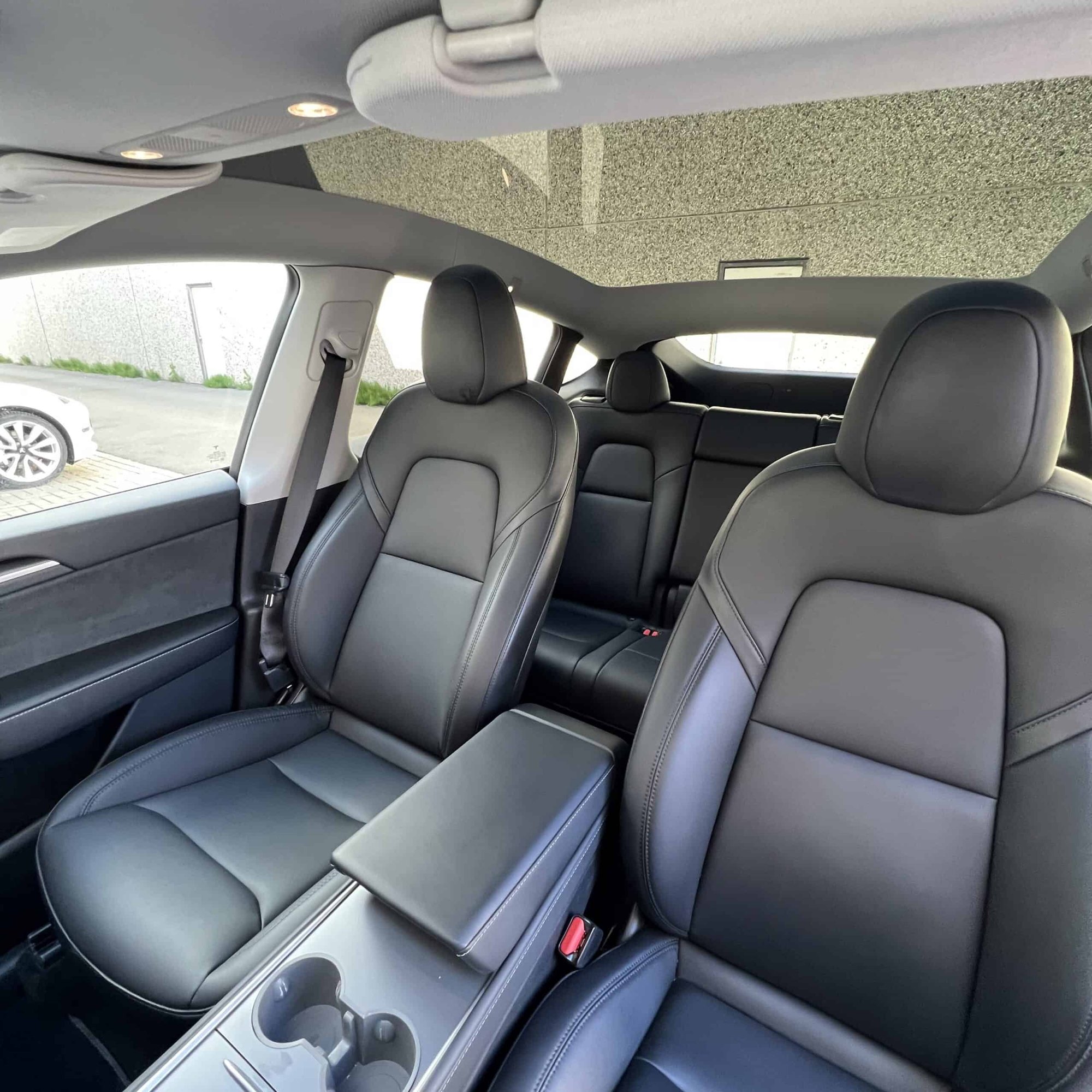 Tesla Model Y Long Range AWD + MMX PACK + IAP + SOH 94.1% — foto 9