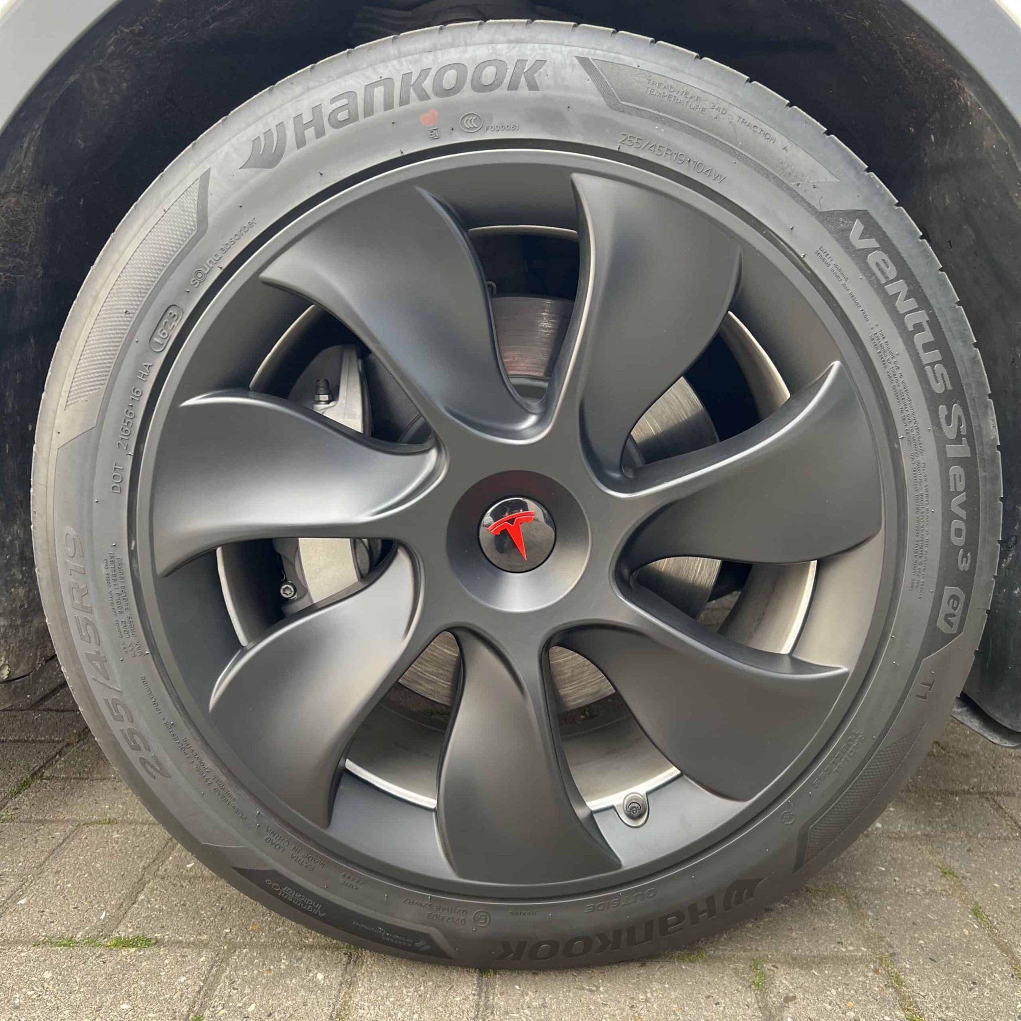 Tesla Model Y Long Range AWD + MMX PACK + IAP + SOH 94.1% — foto 20
