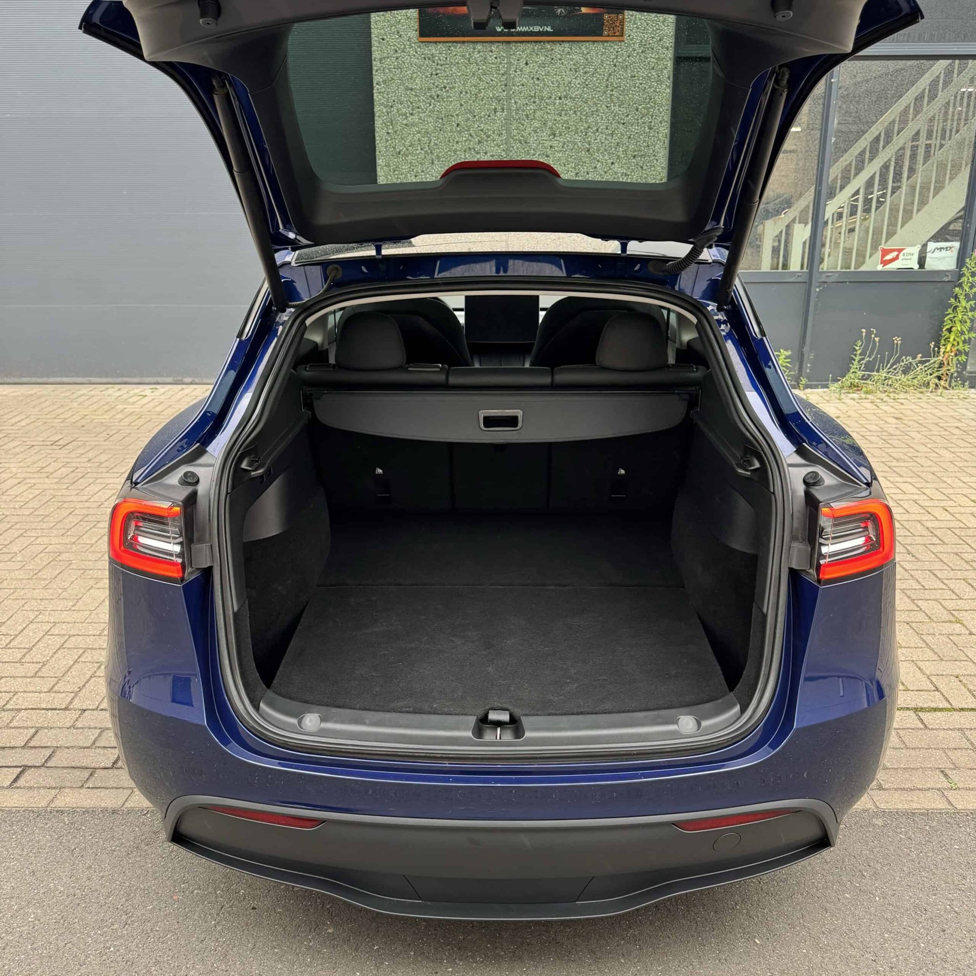 Tesla Model Y PREMIUM LFP RWD MMX PACK + IAP + SOH 94.6% — foto 15