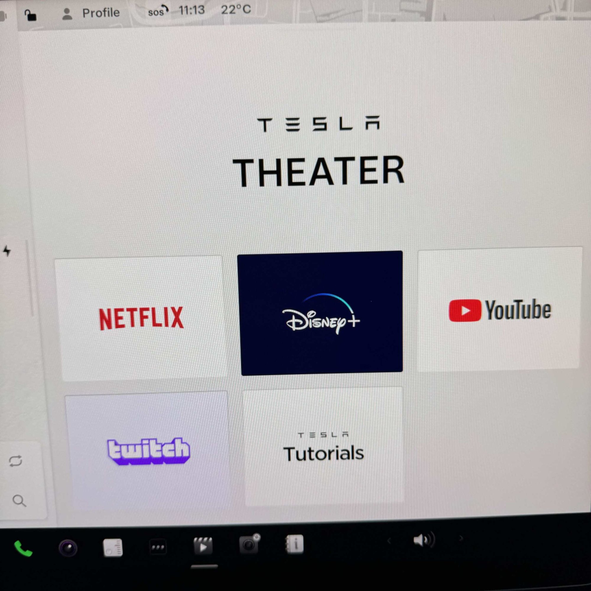 Tesla Model Y PREMIUM LFP RWD MMX PACK + IAP + SOH 94.6% — foto 12