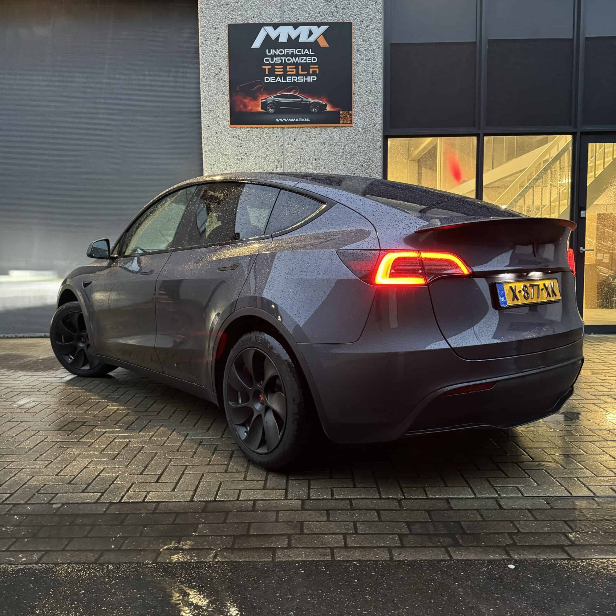 Tesla Model Y RWD MMX PACK + IAP — foto 7