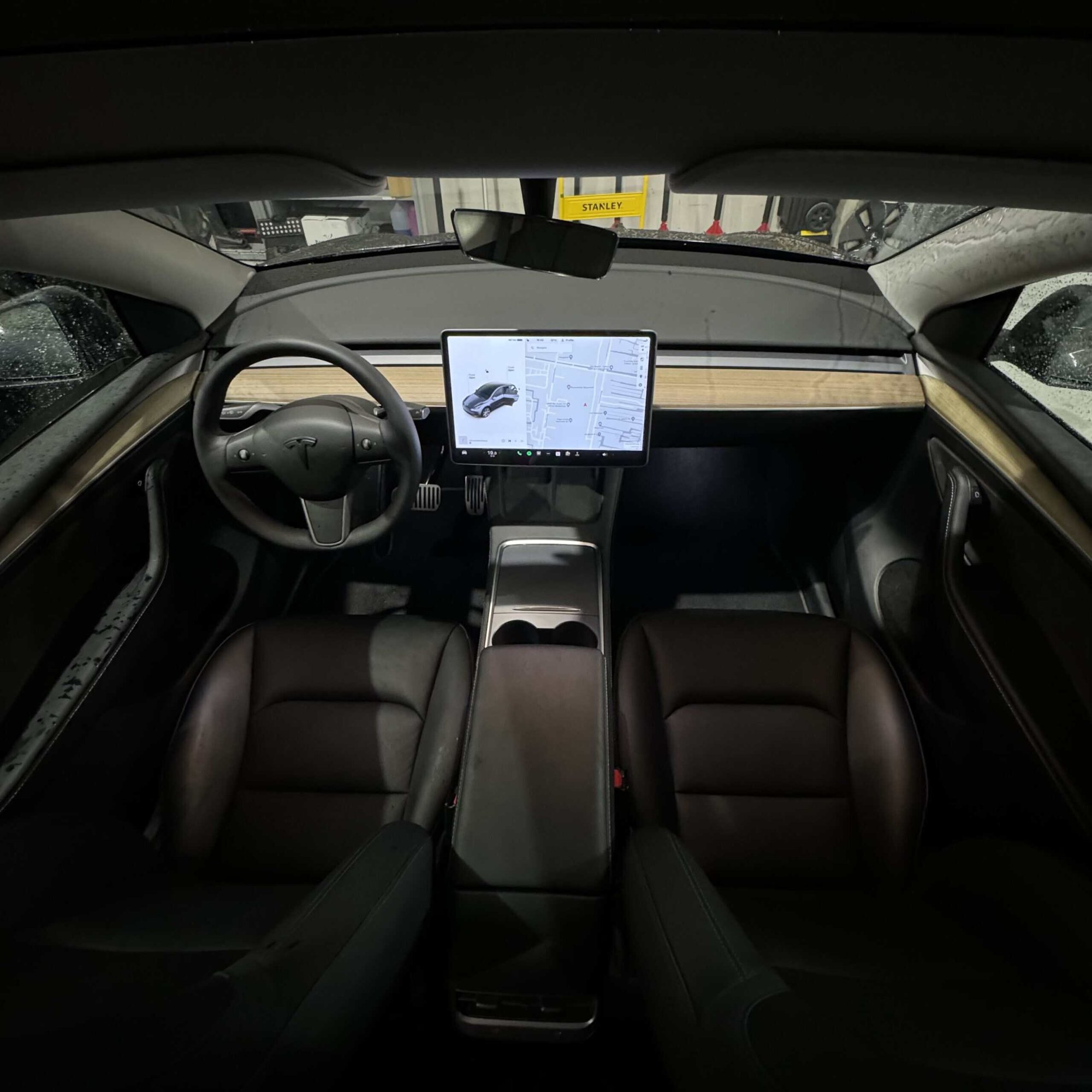 Tesla Model Y RWD MMX PACK + IAP — foto 11